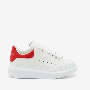 Alexander McQueen Womens oversized sneaker in white/red